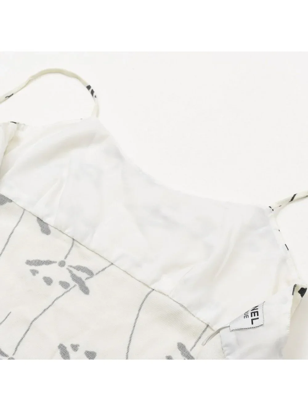 Chanel Mini Dress CC Logo Dragonfly Motif White Black Vintage 4 36
